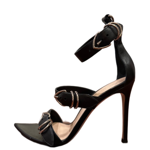 Gianvitto Rossi black high heel sandals size 37.5